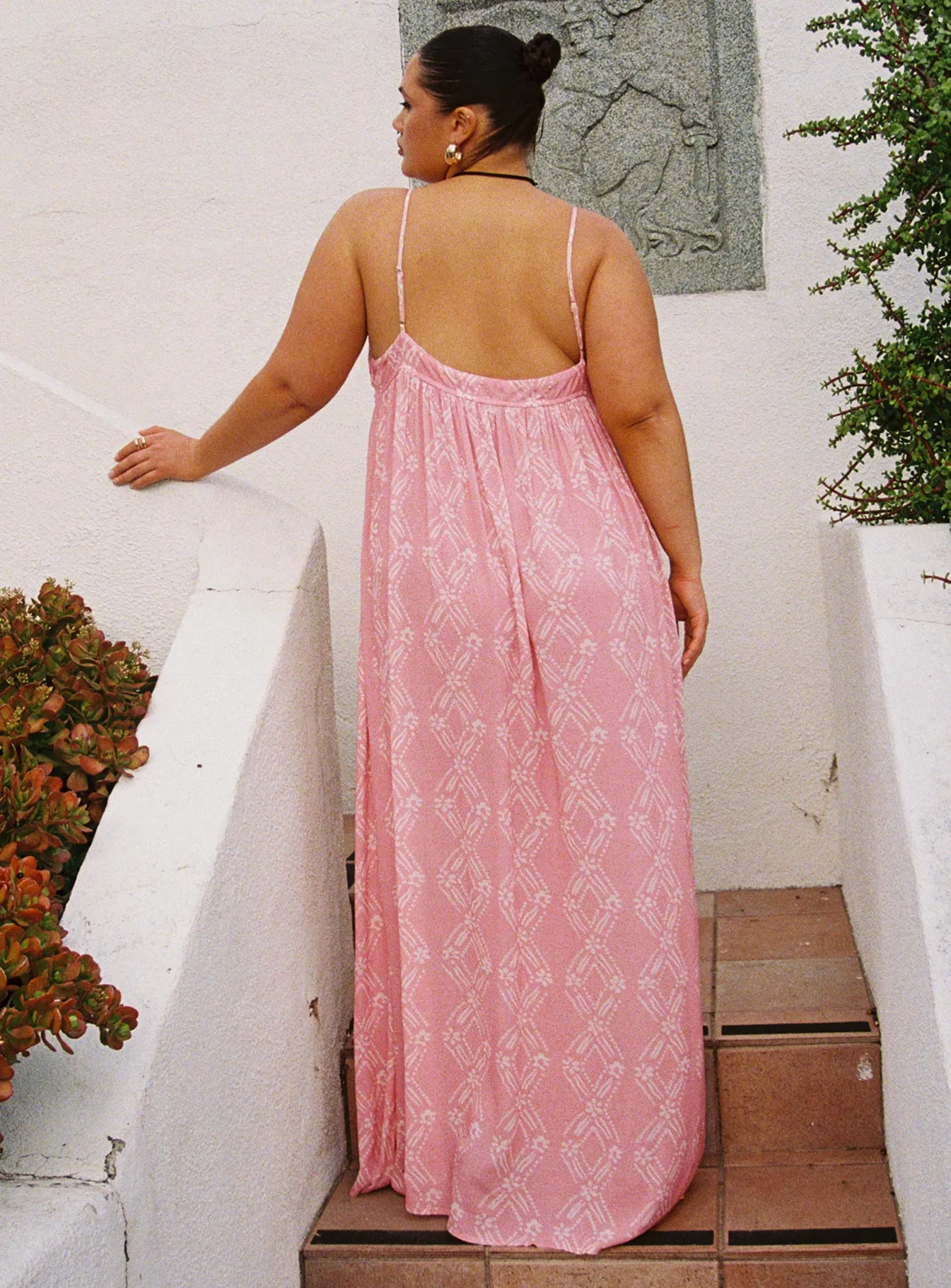 Seabreeze Maxi Dress Pink Curve